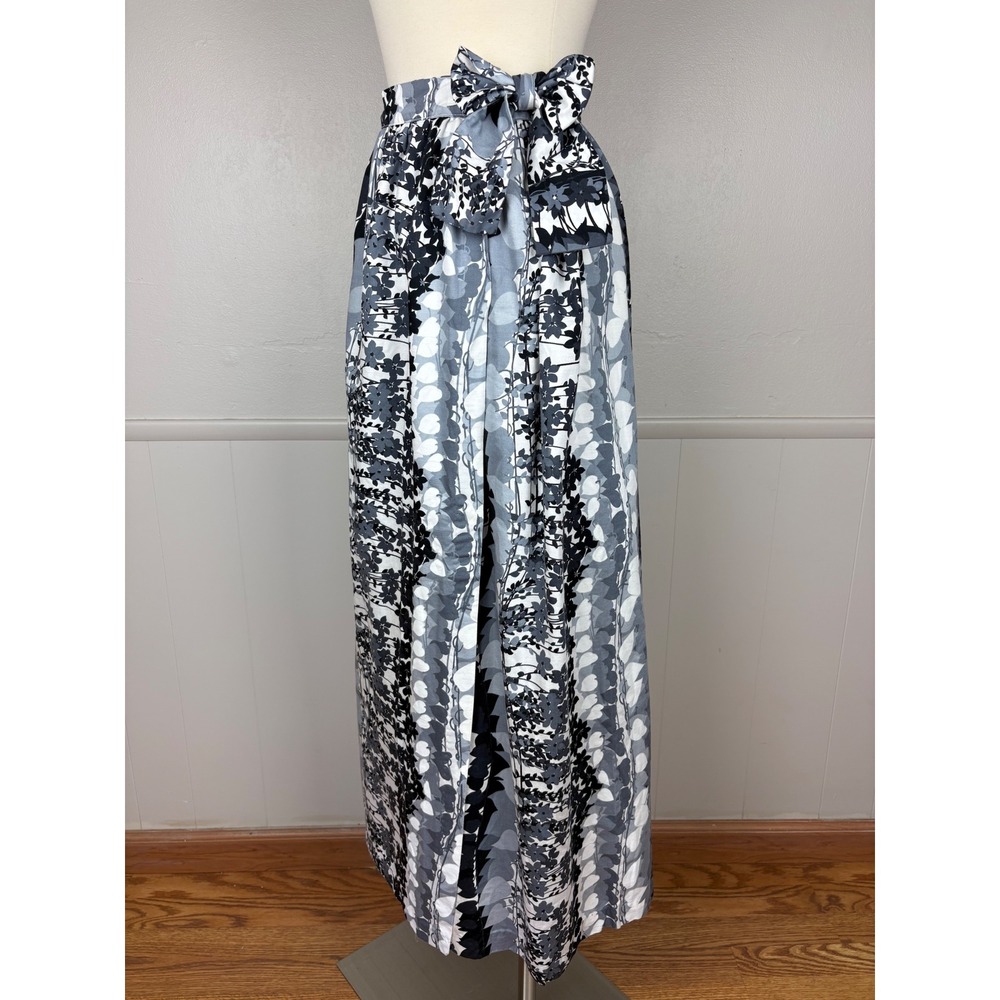 Vintage Beverly Vogue California‎ Wrap Maxi Skirt Sz L Black White Floral Stripe